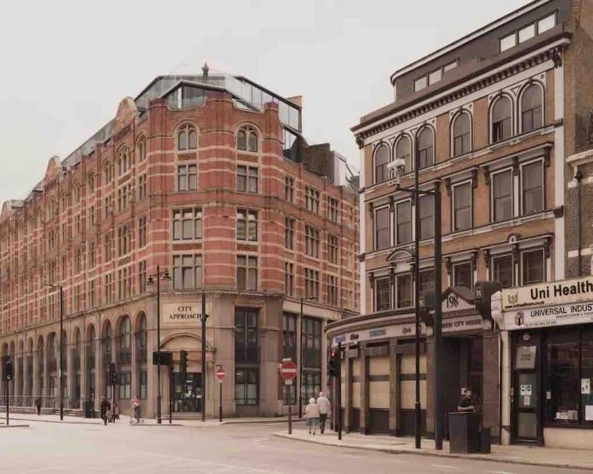 Large 3 Bed 3 Bathrooms Penthouse With Terrace And City Views In Londres Exterior foto